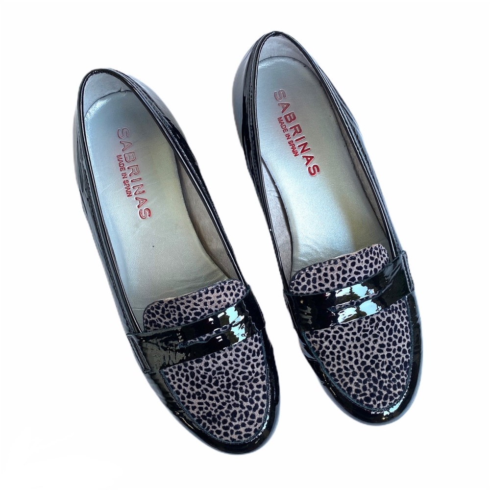 Sabrina’s Flats Size 39 Black & Animal Print